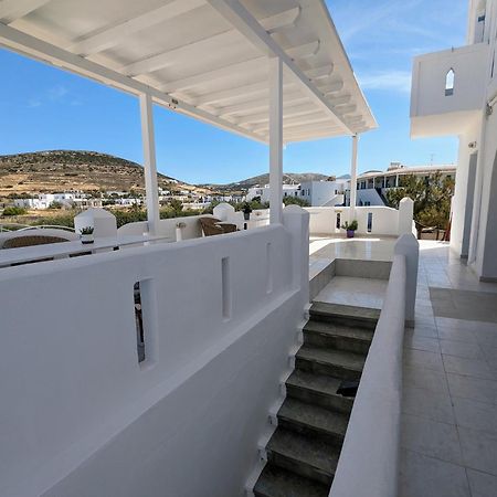 Barbaras Aparthotel Naousa  Exterior photo