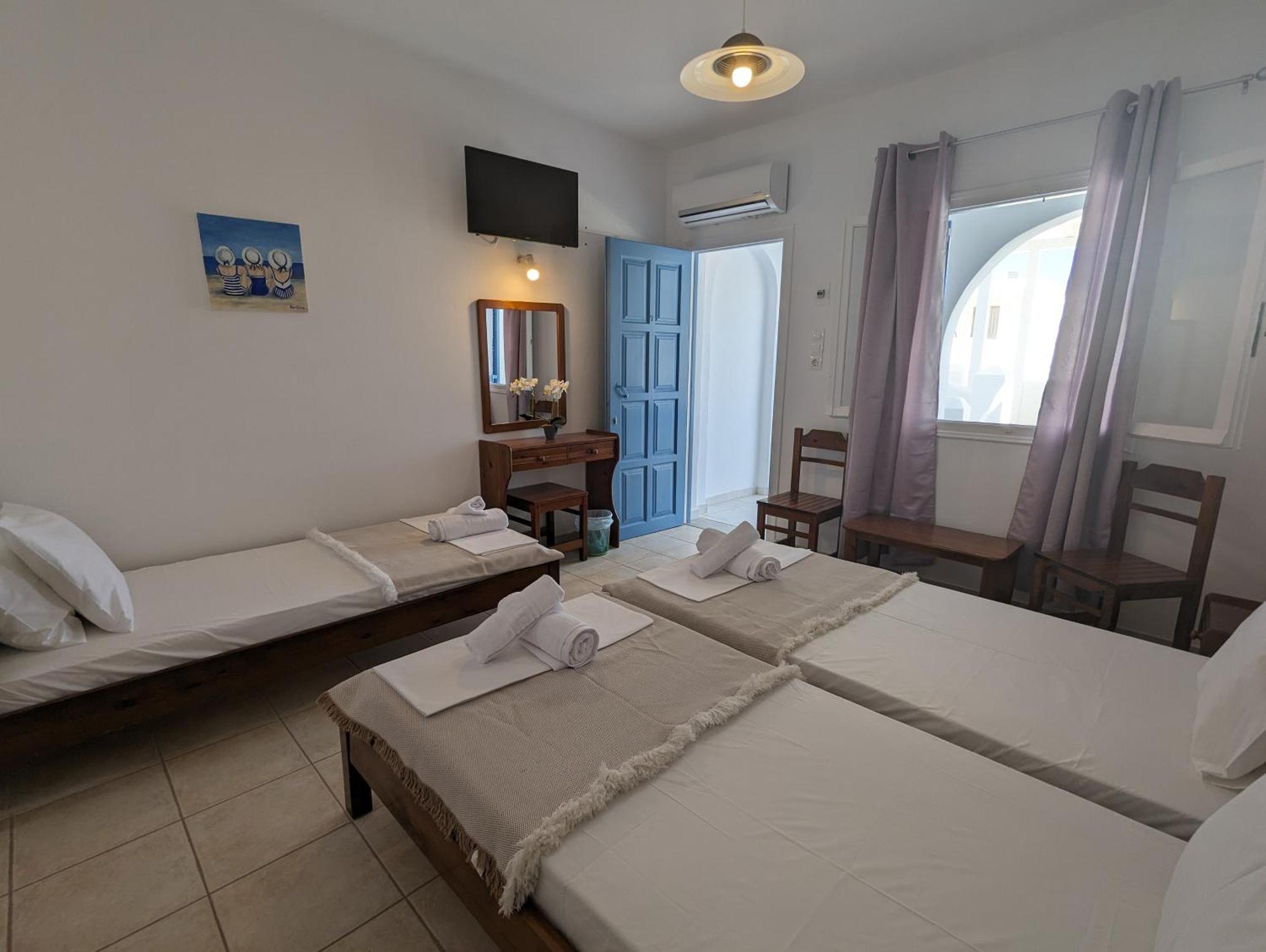 Barbaras Aparthotel Naousa  Exterior photo